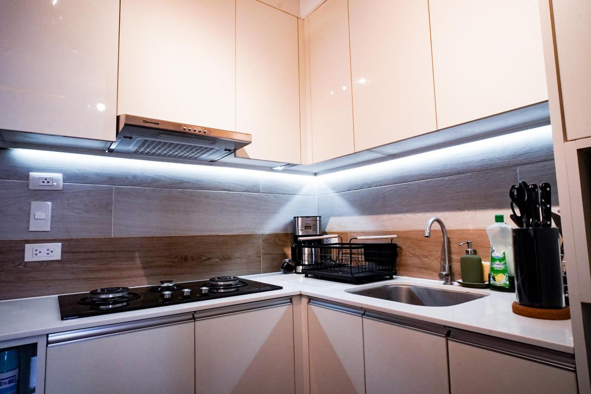 Modern Designed Studio Condo Near Ayala Centrio Cagayan de Oro Exterior foto